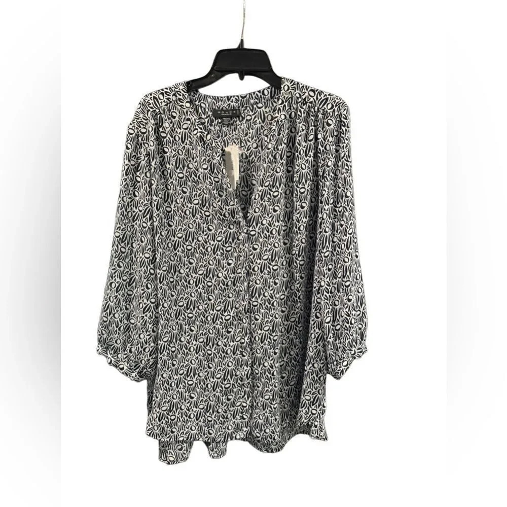 NWT Grace the perfect fit 3X blouse navy & white Plus beauty